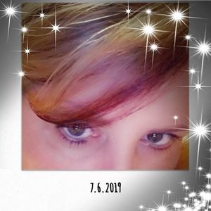 Meet your Posher, Leslie